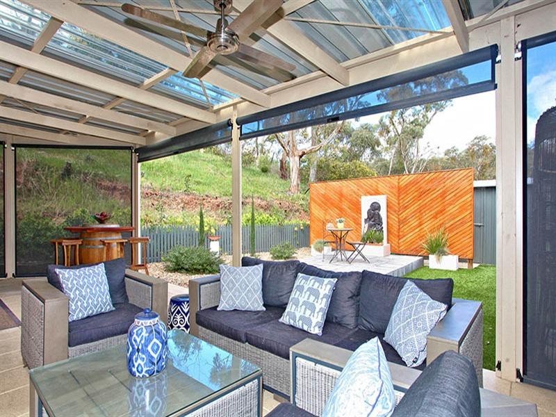 9 Warenda Road, Clare SA 5453