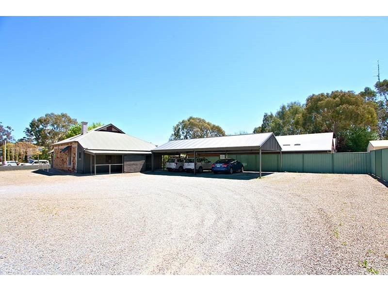 179 Main North Road, Clare SA 5453