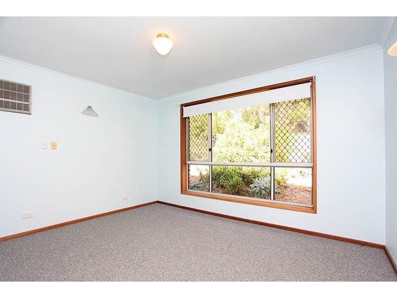 8 East View Street, Clare SA 5453