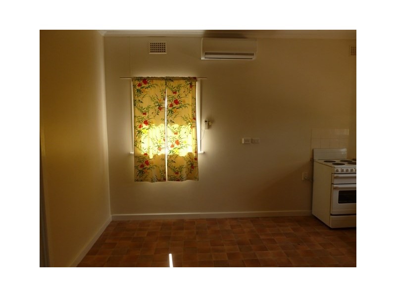 25 Mill Street, Clare SA 5453