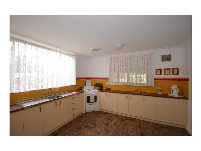 10118A Barrier Highway, Hallett SA 5419