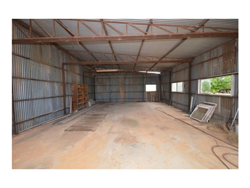 10118A Barrier Highway, Hallett SA 5419