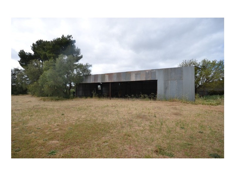 10118A Barrier Highway, Hallett SA 5419