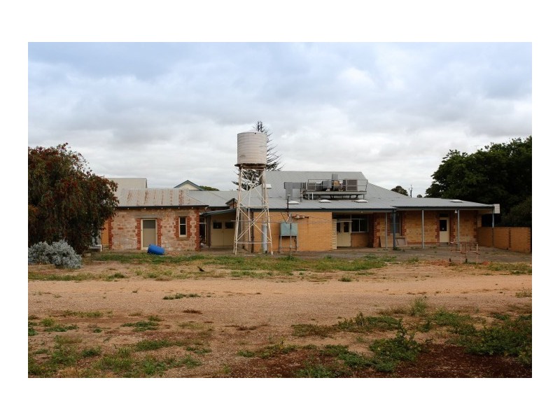 Blyth Hospital Complex, Clare SA 5453