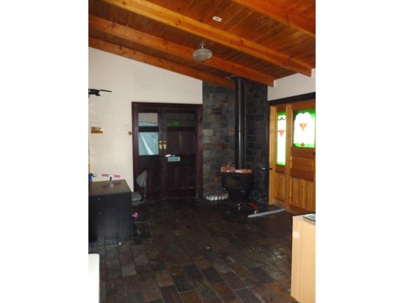 32 Jonathan Street, Clare SA 5453