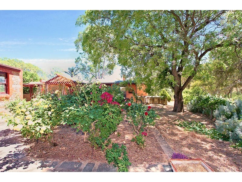 2 Jessie Street, Clare SA 5453