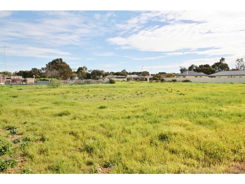 51-53 East Terrace, Snowtown SA 5520