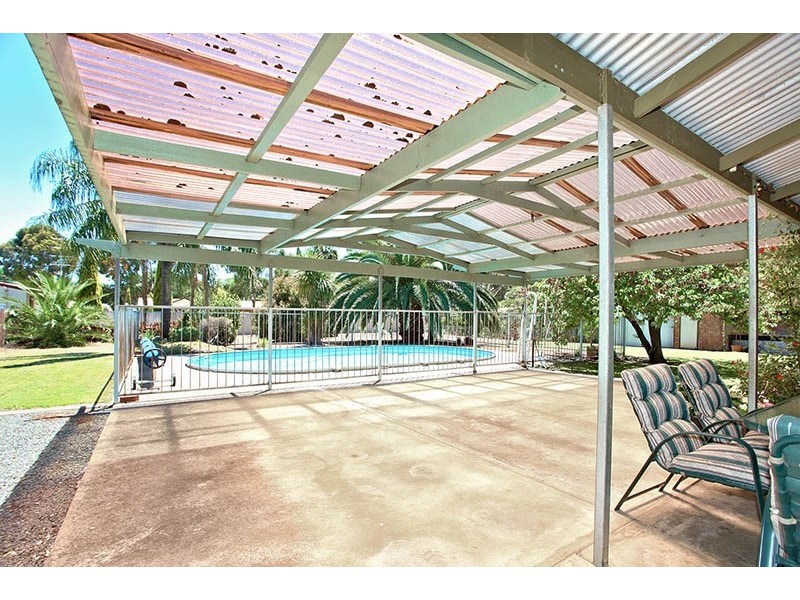 1 Jessie Street, Clare SA 5453