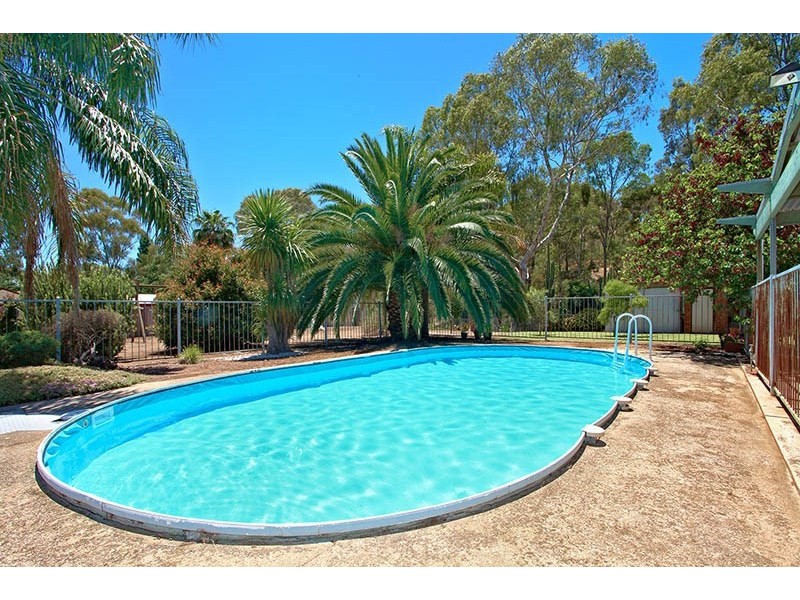 1 Jessie Street, Clare SA 5453