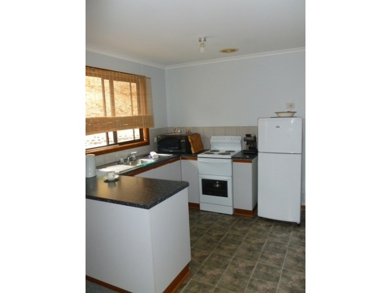 26 Strickland Street, Clare SA 5453