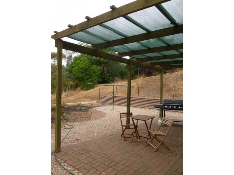 26 Strickland Street, Clare SA 5453