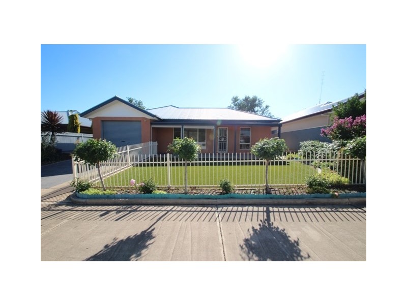 3/10 Harriet Street, Clare SA 5453