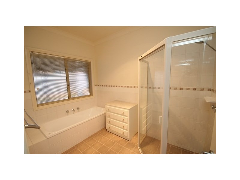 3/10 Harriet Street, Clare SA 5453