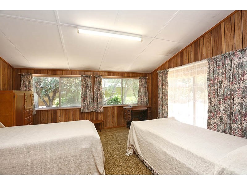 22 Port Road, Auburn SA 5451