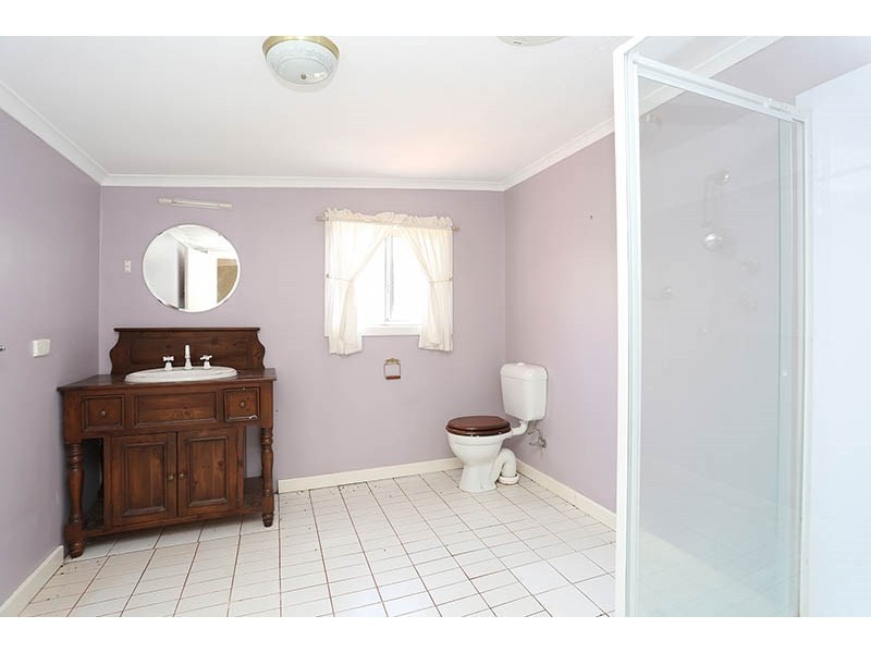 15 Quarry Street, Burra SA 5417