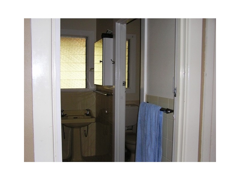 1 Stanley Place, Clare SA 5453