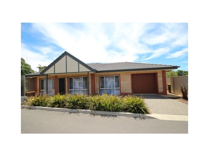 1/372 Main North Road, Clare SA 5453
