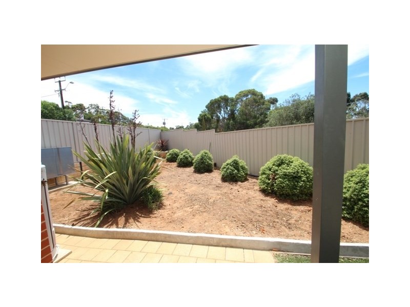 1/372 Main North Road, Clare SA 5453