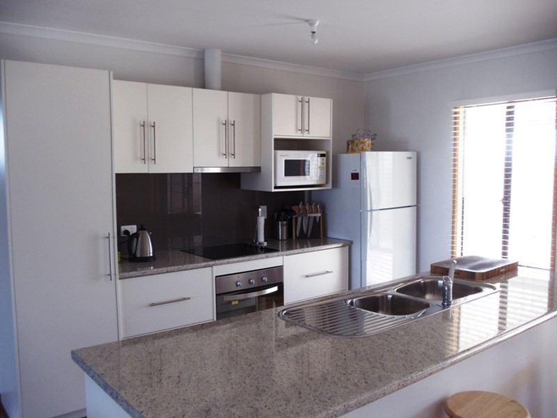 18 Seascape Road, Point Turton SA 5575