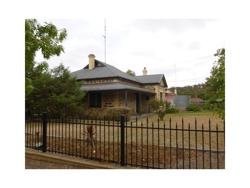 151 Main North Road, Clare SA 5453