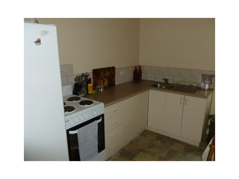 140 Main North, Clare SA 5453