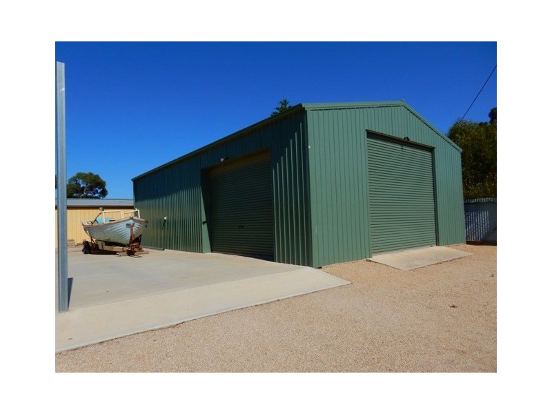 11 Horn Street, Port Clinton SA 5570