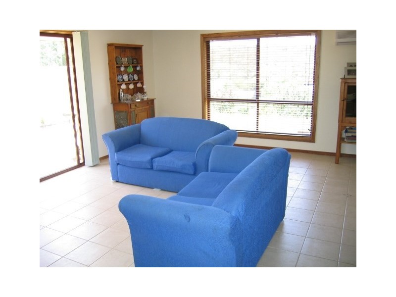 17A Beare Street, Clare SA 5453