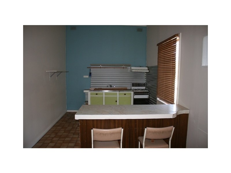 14-18 Fourth Street, Morgan SA 5320