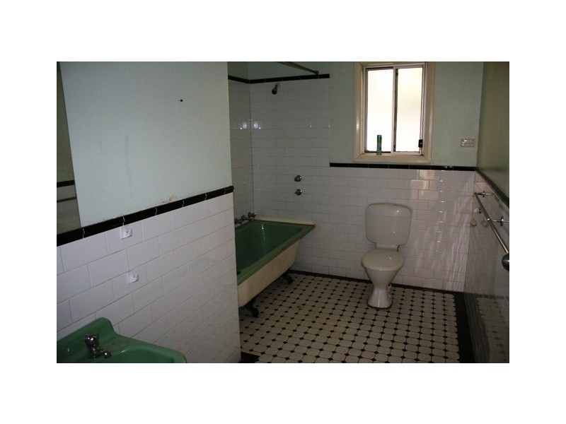 14-18 Fourth Street, Morgan SA 5320