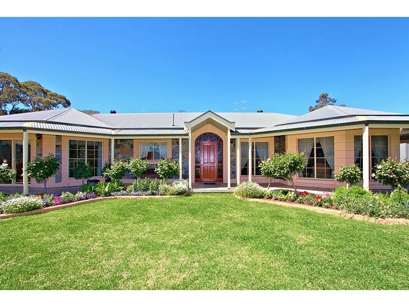 Lot 33 Waller Drive, Clare SA 5453