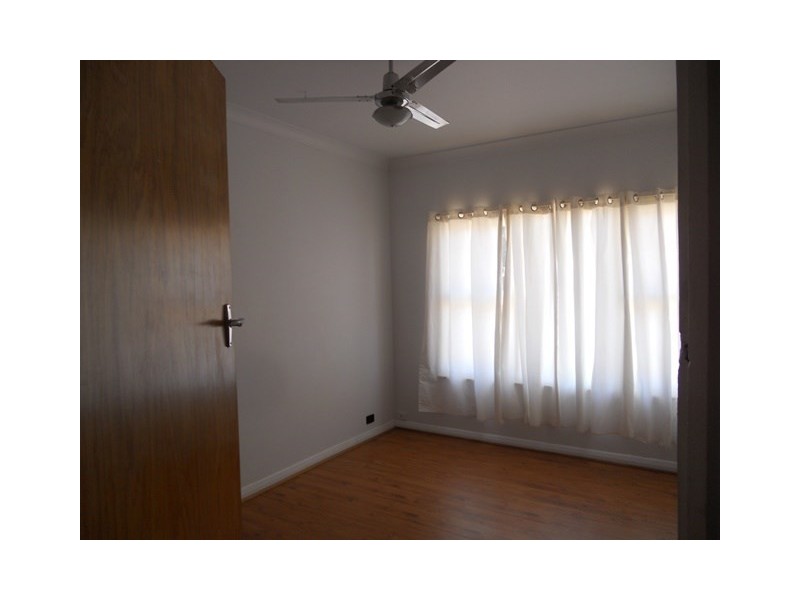 18 Goward Road, Owen SA 5460