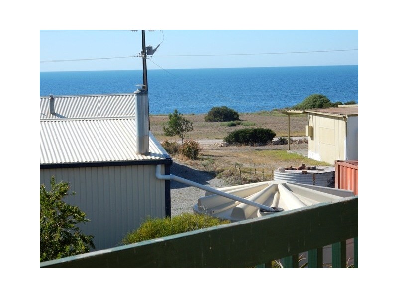 5 Esther Lane, Port Julia SA 5575