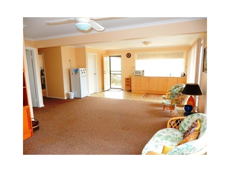 5 Esther Lane, Port Julia SA 5575