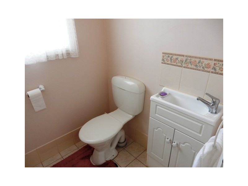 5 Esther Lane, Port Julia SA 5575