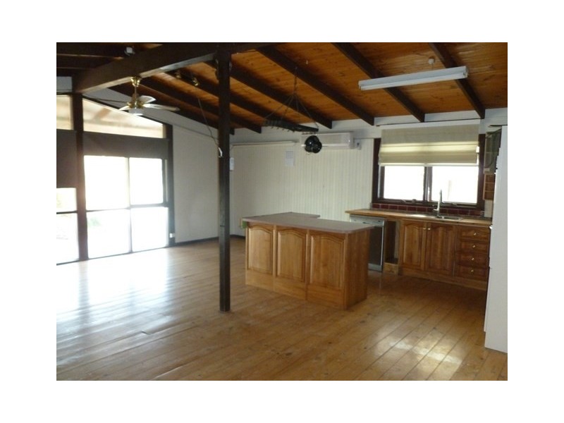 Lot 11 Chapel, Burra SA 5417