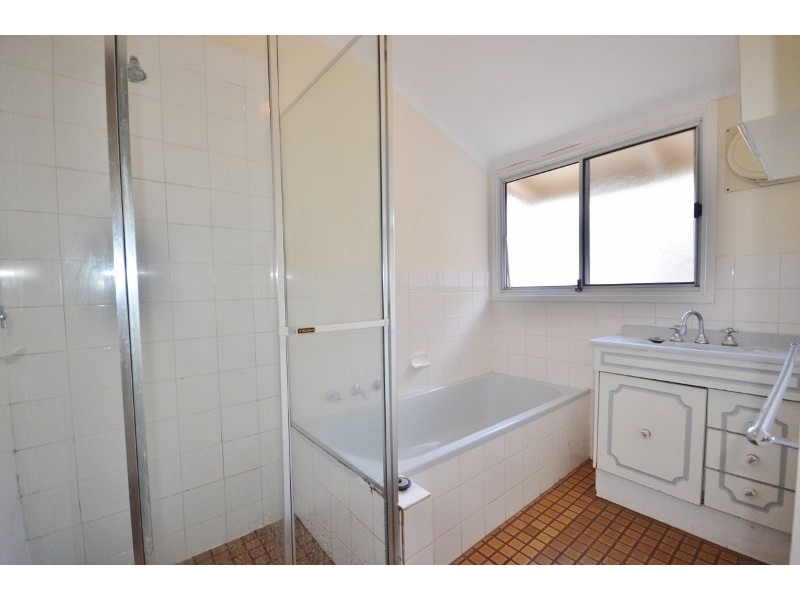 No. 28 Blyth Road, Clare SA 5453