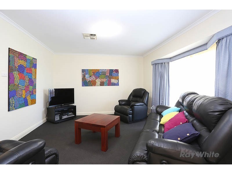 22 Beare Street, Clare SA 5453