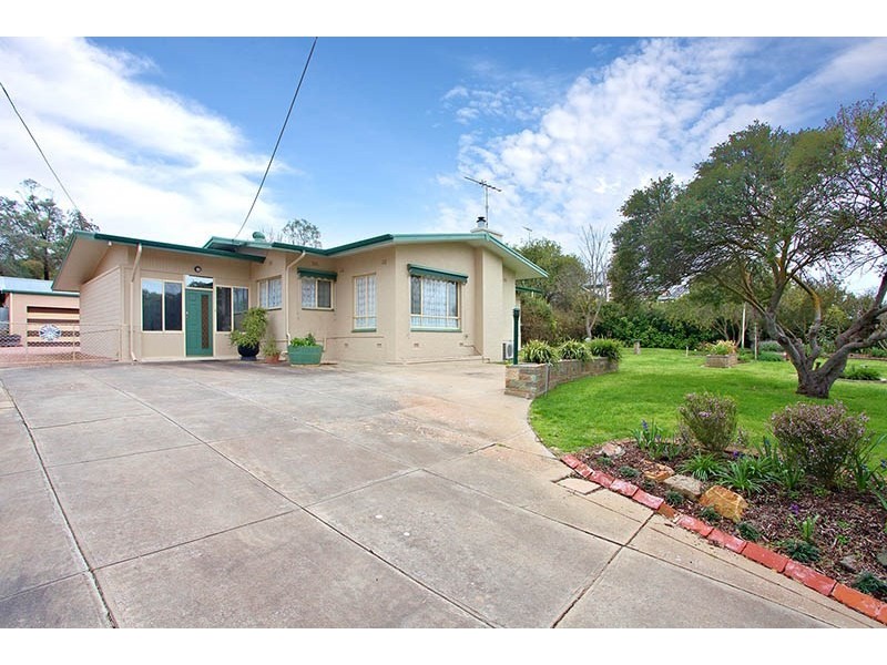 29 Horrocks Highway, Auburn SA 5451