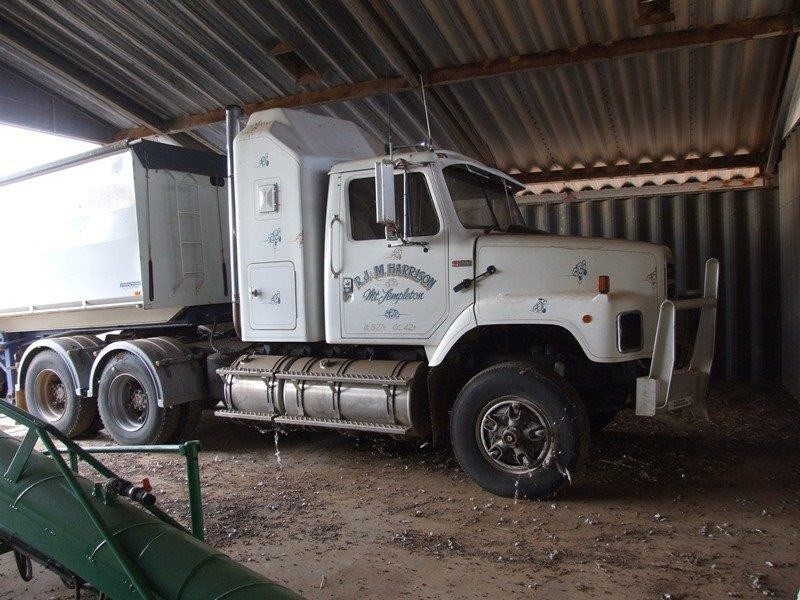 Clearing Sale 1691 Templeton Road Via Balaklava, Mount Templeton SA 5461