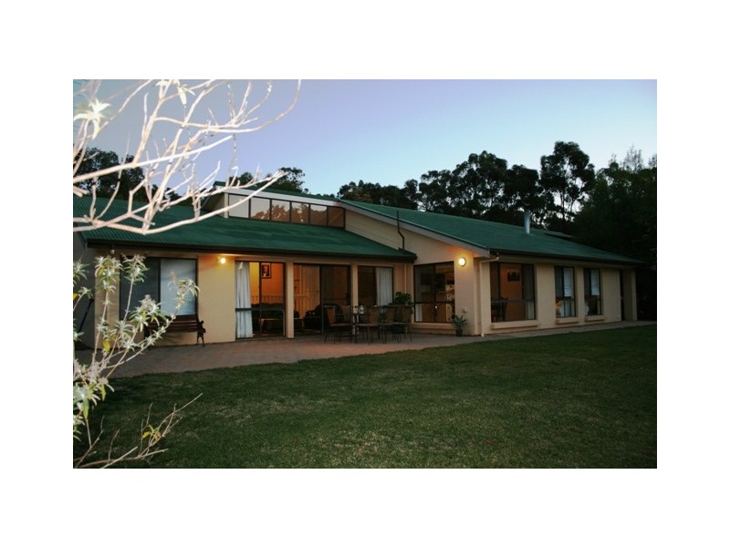 60 Neagles Rock Road, Clare SA 5453