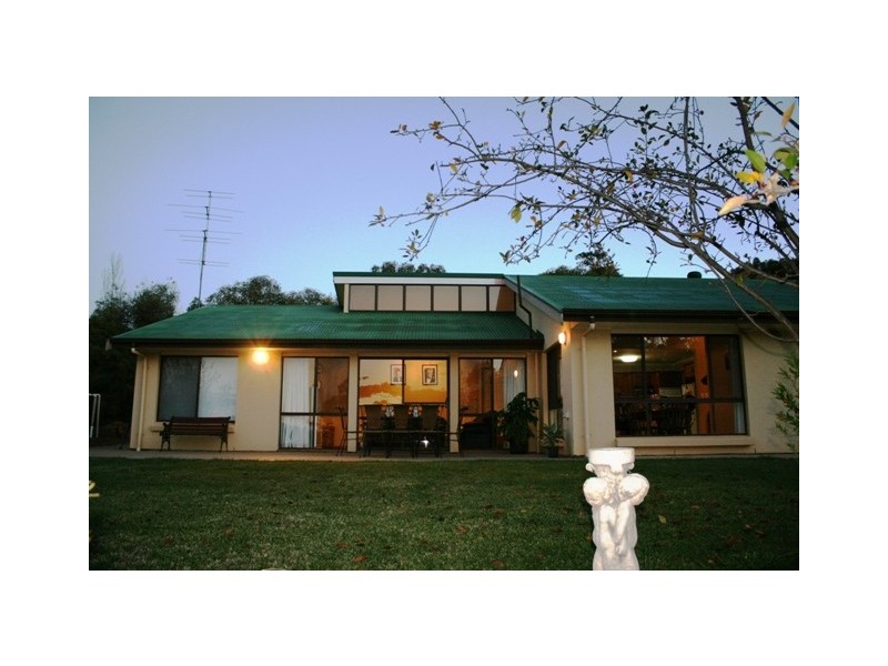 60 Neagles Rock Road, Clare SA 5453