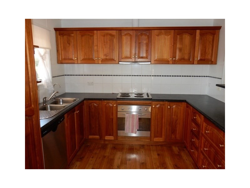 28 Clinton Road, Maitland SA 5573