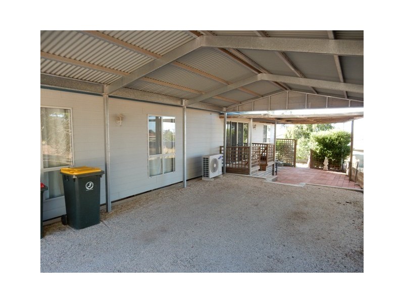 28 Clinton Road, Maitland SA 5573