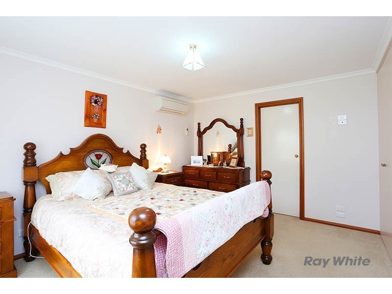 10 McKinnon Park, Clare SA 5453