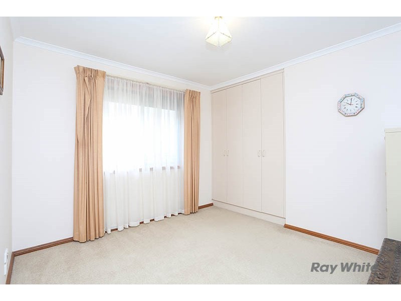 10 McKinnon Park, Clare SA 5453