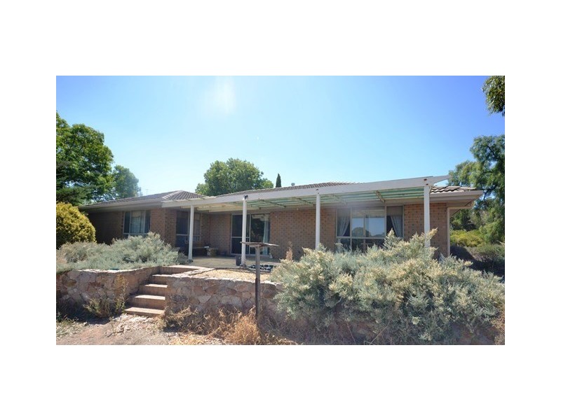 52 Kimber Road, Clare SA 5453
