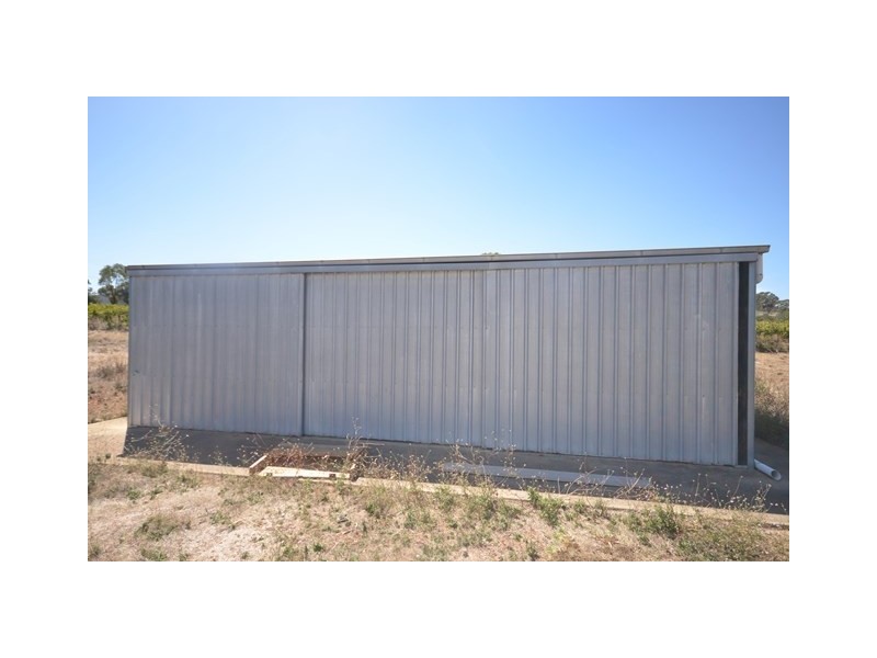 52 Kimber Road, Clare SA 5453