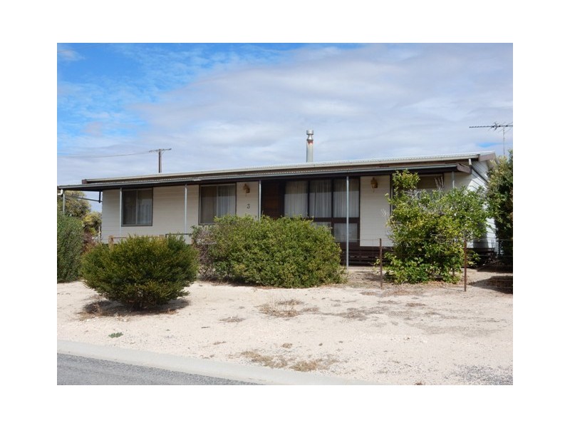 3 Emeu Street, Port Clinton SA 5570