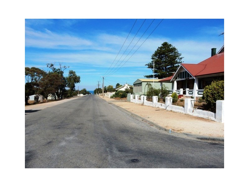 2 North Terrace, Ardrossan SA 5571