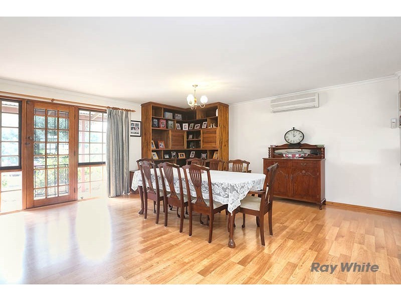 3 Sunnyside Road, Clare SA 5453